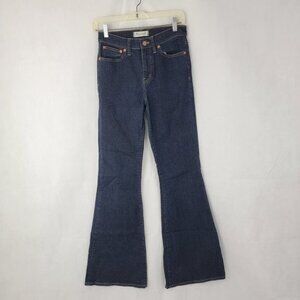 MADEWELL Womens 25 Jeans FLEA MARKET FLARE Dark Indigo Blue KENNER Wash E0394